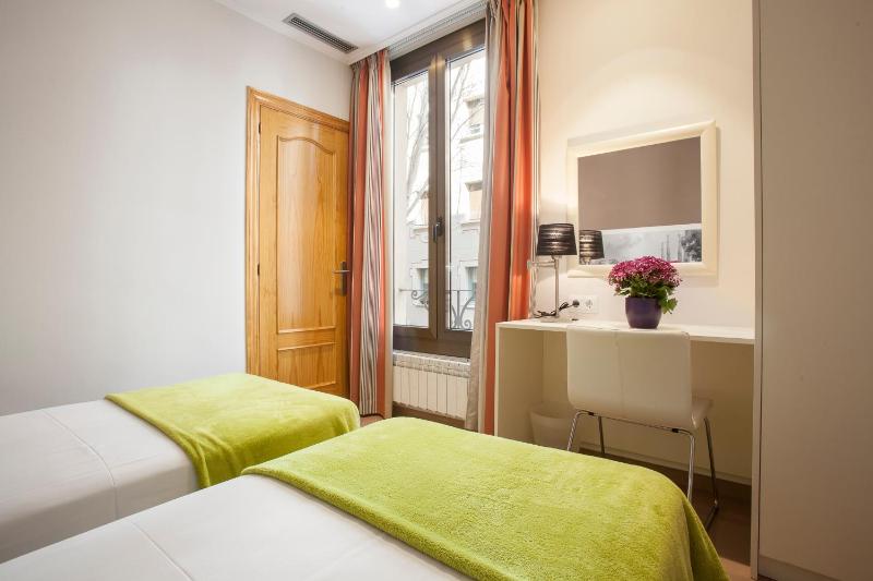 Apartment image 4