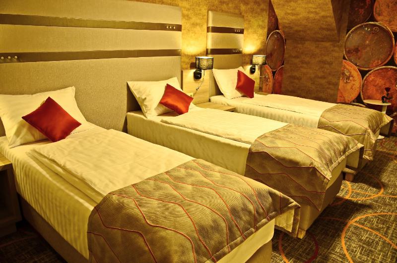 Triple Room image 4