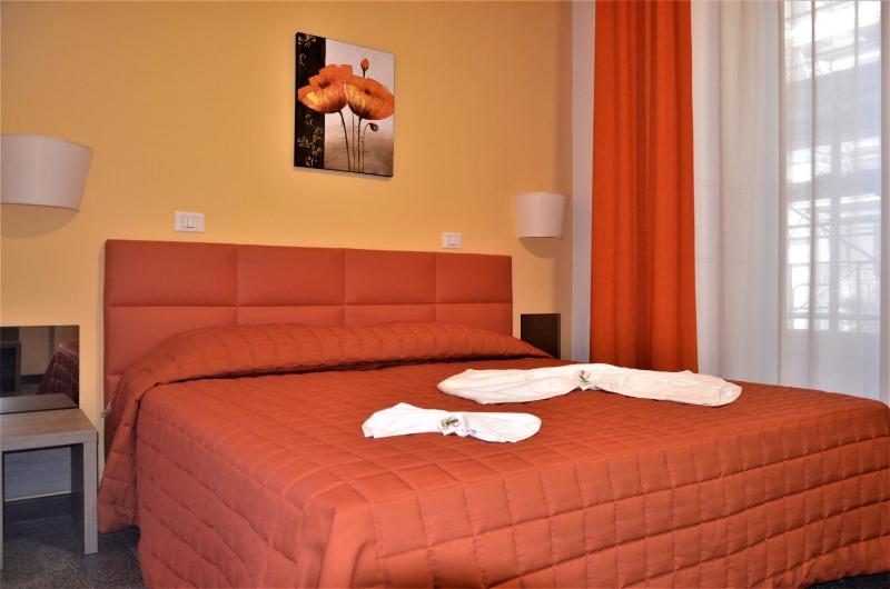 Hotel Etnea Royal Suites - image 13