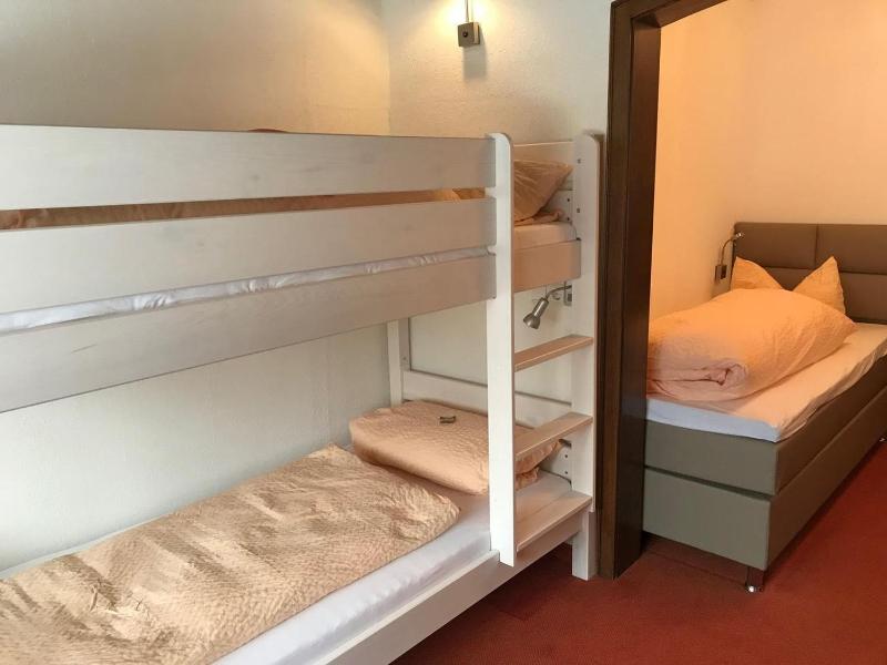 Quadruple Room image 1