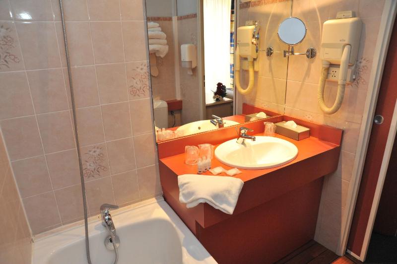 Hotel Menton Riviera - image 22