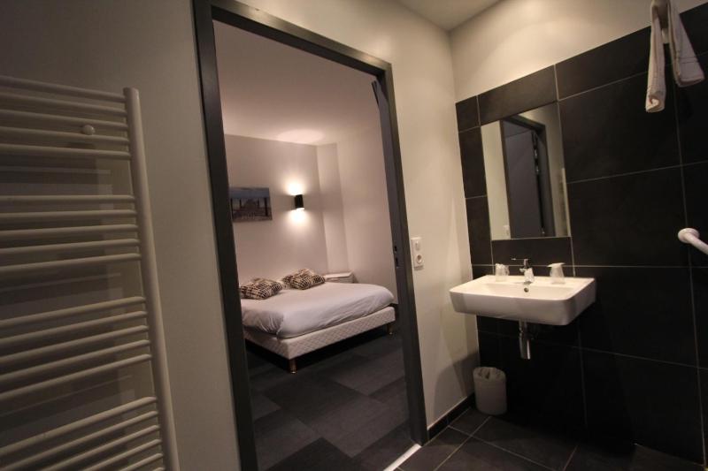 Superior Double Room image 3