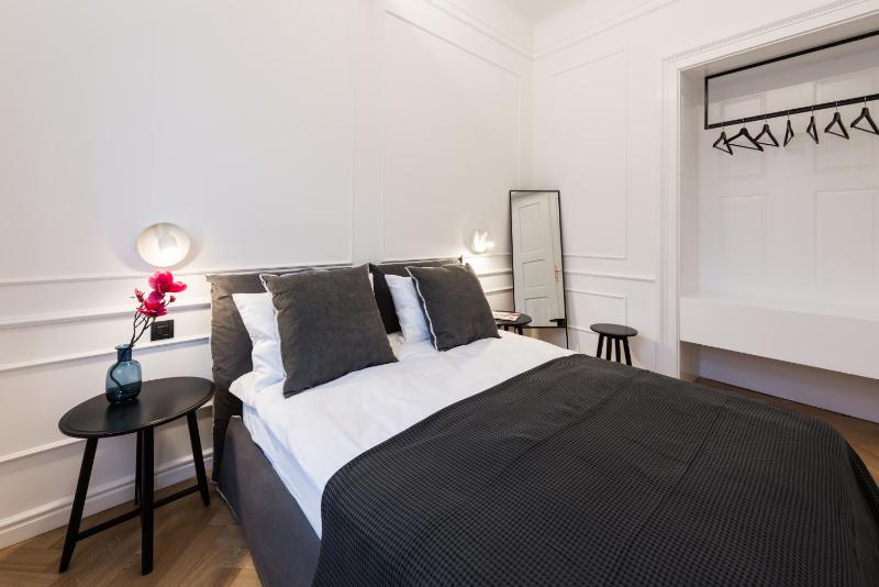 Deluxe Apartment image 3