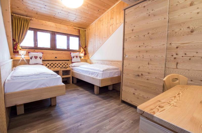 Double Room - Attic image 2