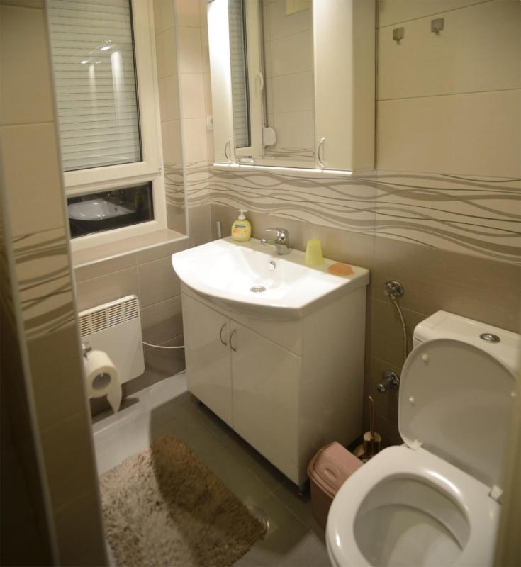 Apartment image 3