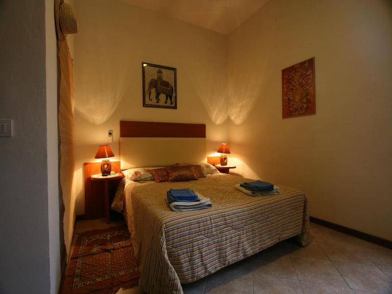 Double Room with Private Internal Bathroom image 4
