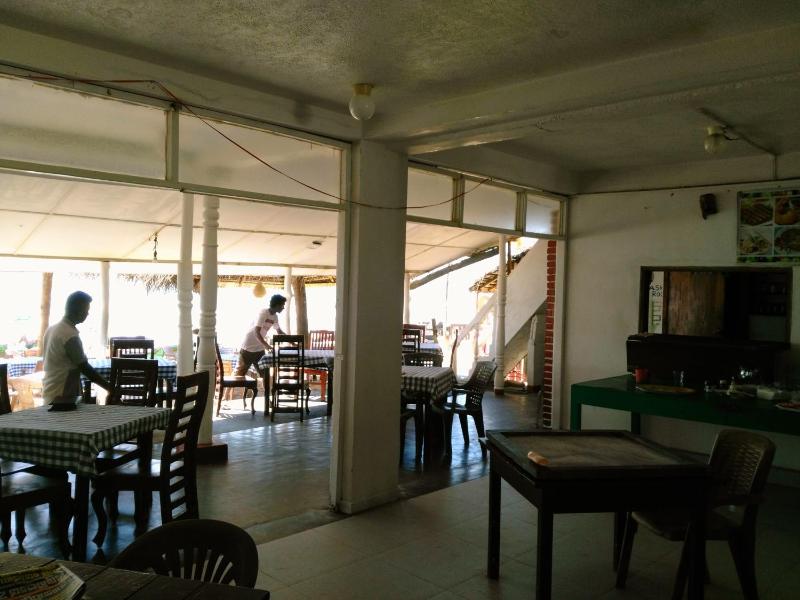 Sunnys Beach Guest House - image 14