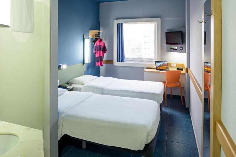 Ibis Budget Belem - image 19