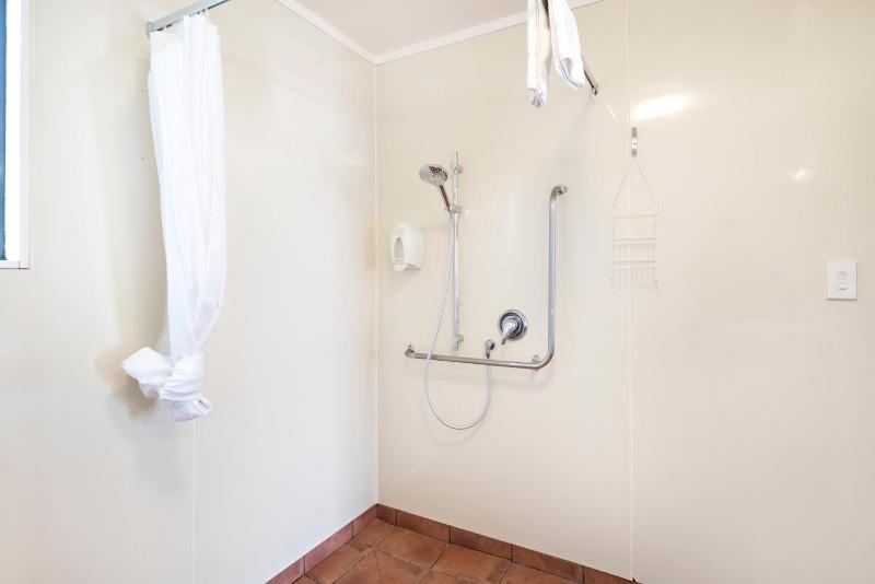 Halswell Lodge - image 19