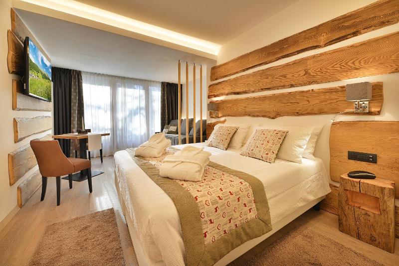 Hotel Bucaneve - image 45