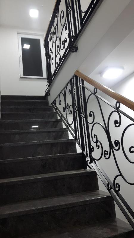 Apartment - Split Level image 2