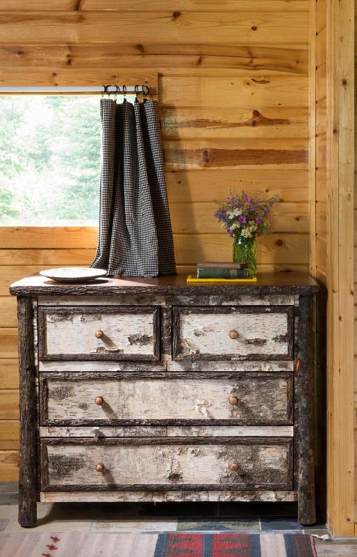 Porcupine Cabin image 4