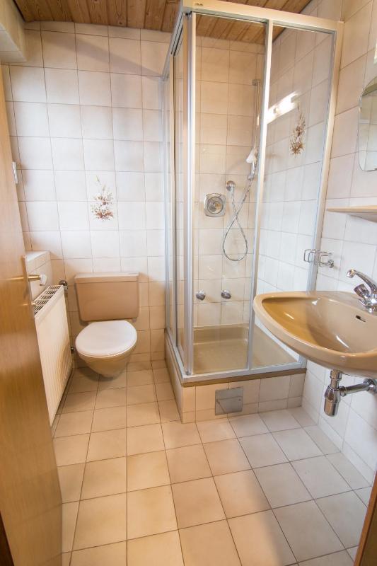 Triple Room with Balcony image 2