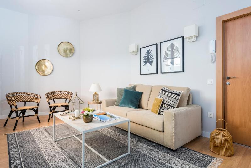 Two Bedroom Duplex Apartment with Terrace image 1