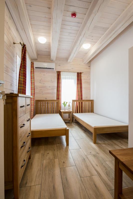 Three-Bedroom Chalet image 3