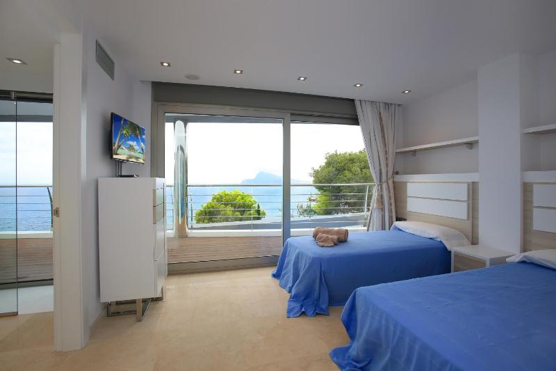 Villamargreenwich - image 36