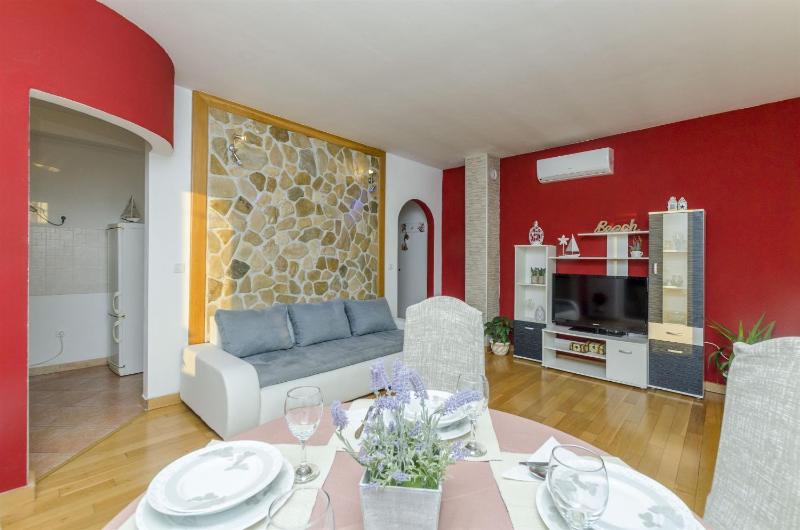 Apartments Bluesun - image 10