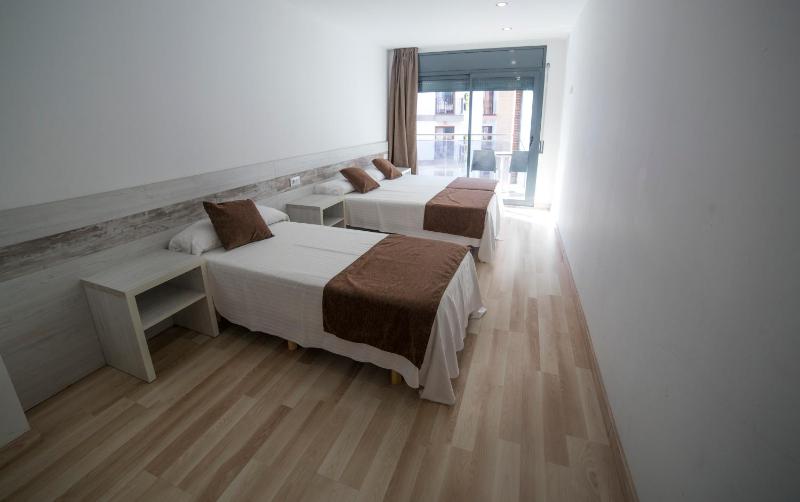 Apartment with Balcony image 3