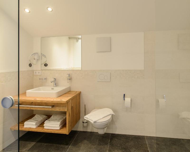 Kaiser Max Design Appartements - image 9