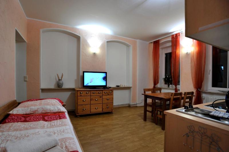 Quadruple Room with Garden View image 4