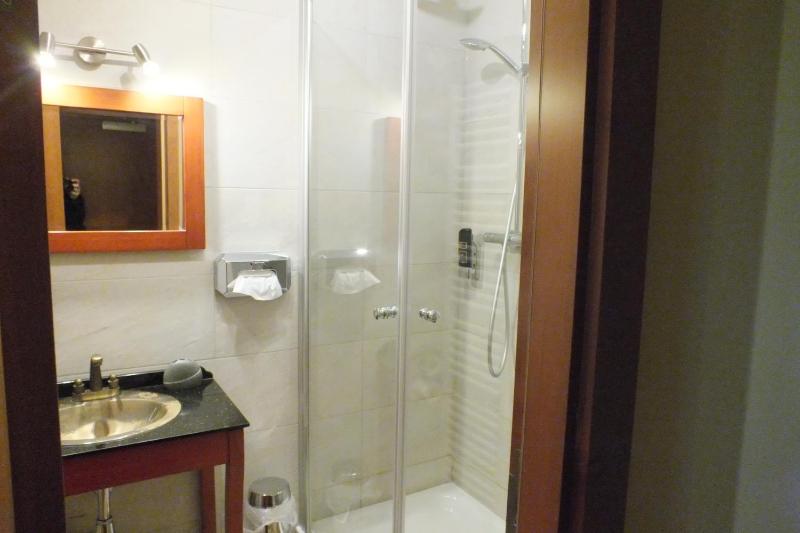 Standard Double Room image 2