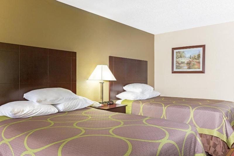 Double Room with Two Double Beds - Non-Smoking image 3