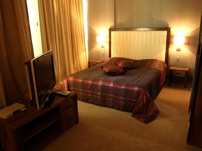Junior Suite image 2