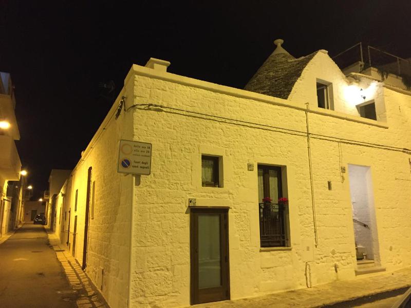 Double Room - Trullo image 1