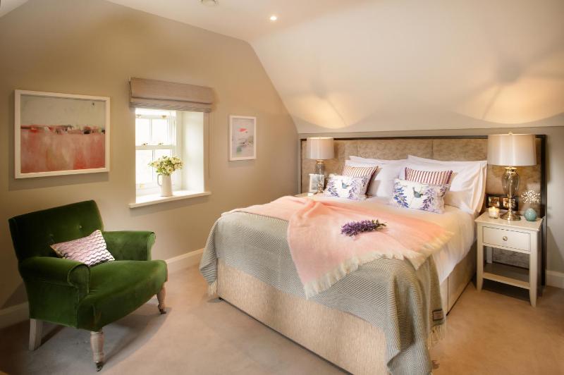 Four-Bedroom House image 2