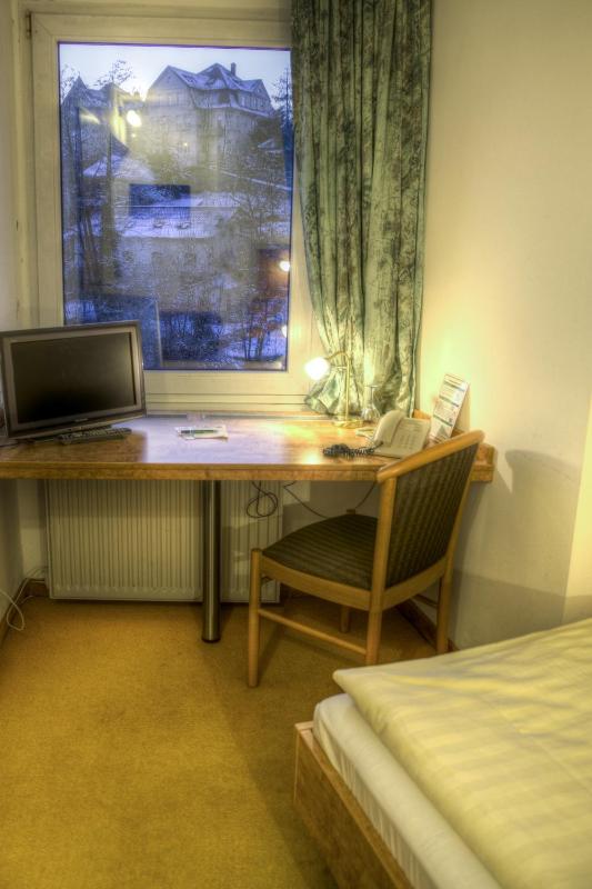 Single Room image 2