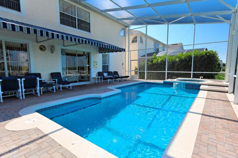 Five-Bedroom Holiday Home image 2