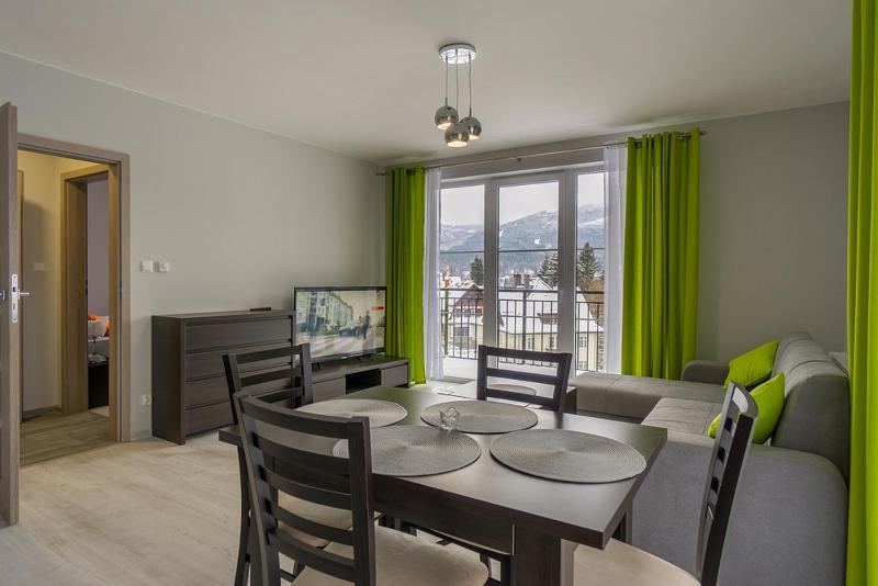 Villa Mountain View Apartamenty - image 1