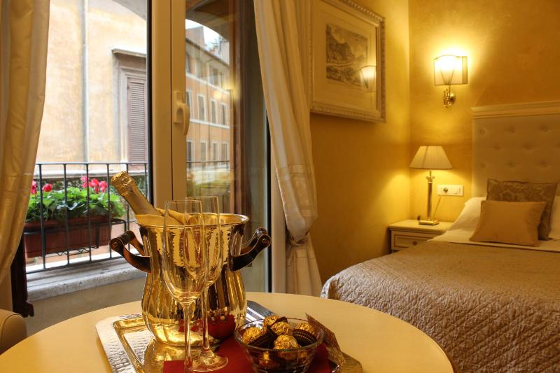 Superior Double Room image 2