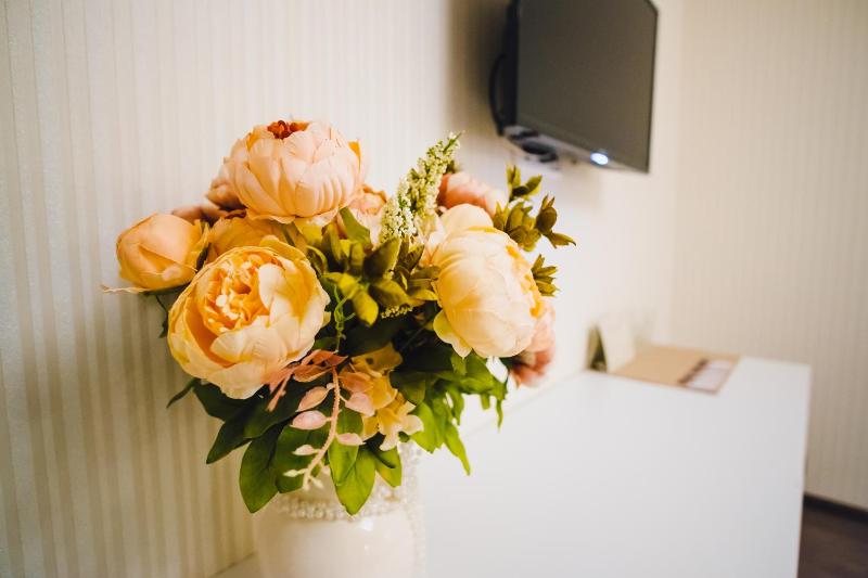 Deluxe Double or Twin Room image 1