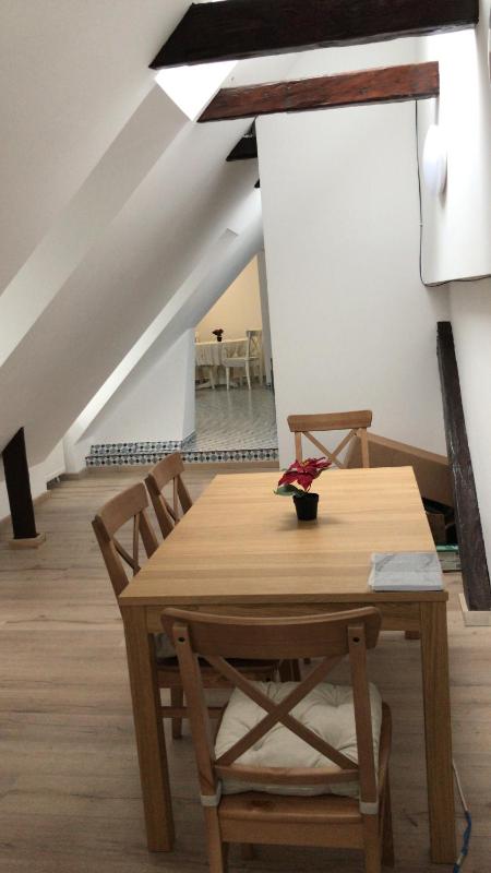 Apartment - Split Level image 4