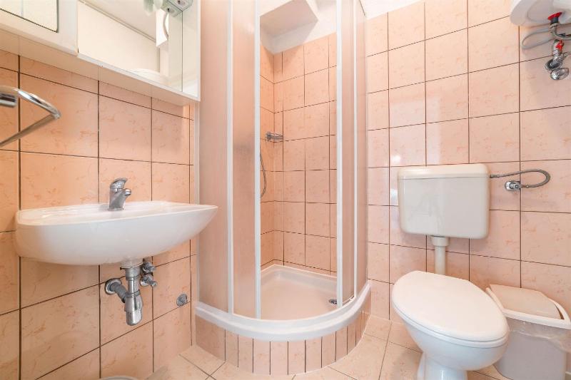 Two-Bedroom Apartment with Balcony image 2