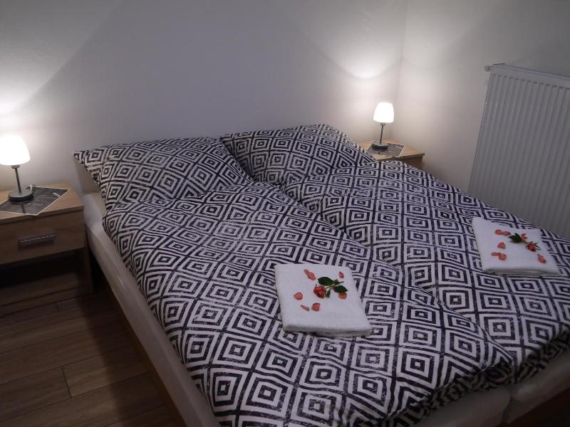 Double Room with Private Bathroom image 4