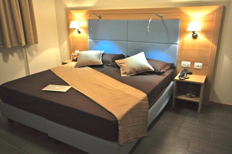 Double or Twin Room image 1