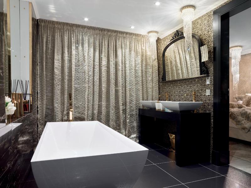 Suite with Terrace image 2
