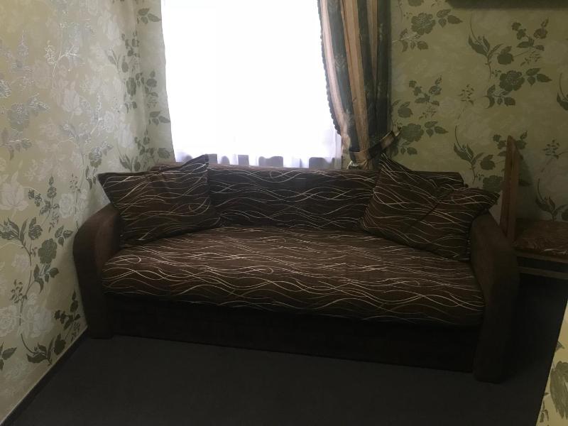 Superior Family Room image 2