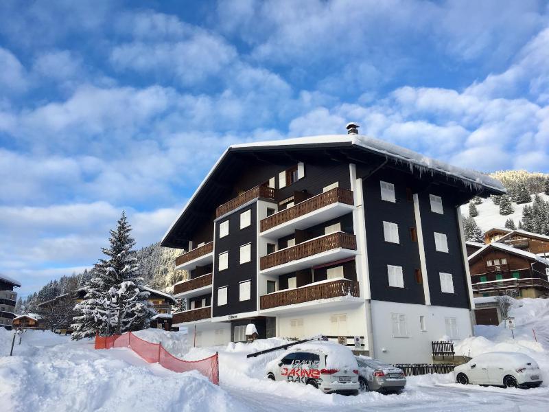 Apartment with Mountain View image 1