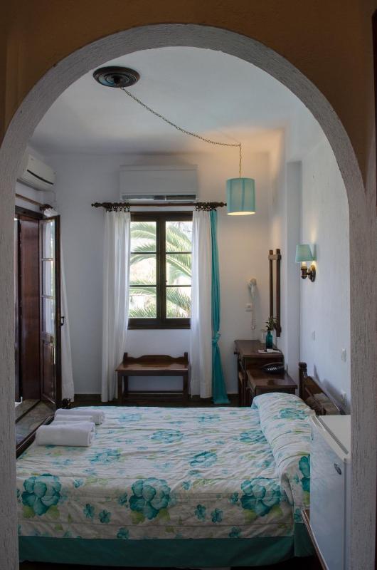 Elli Hotel - image 27