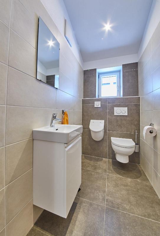 Apartment image 2