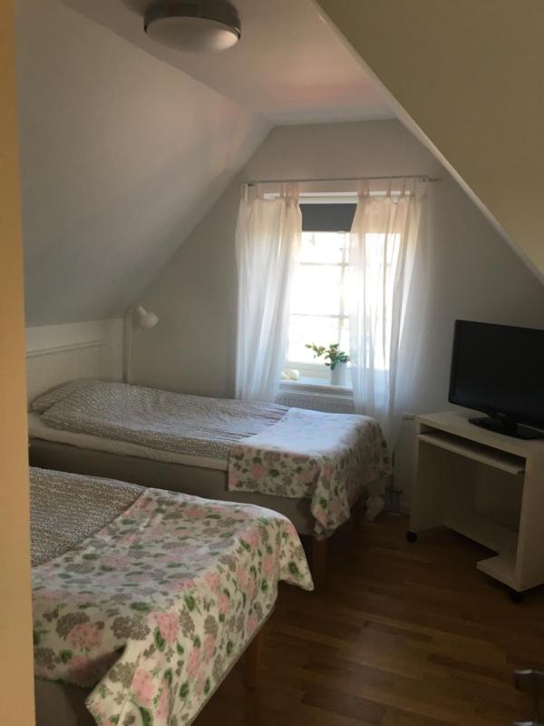 Double Room image 2
