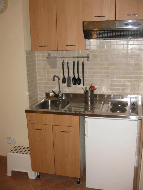 Studio (2 Adults) - Separate Building image 2