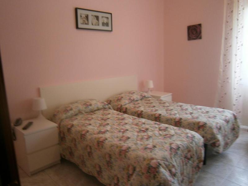 Double or Twin Room image 3