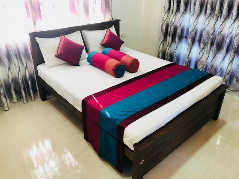 Golden Residence - image 28
