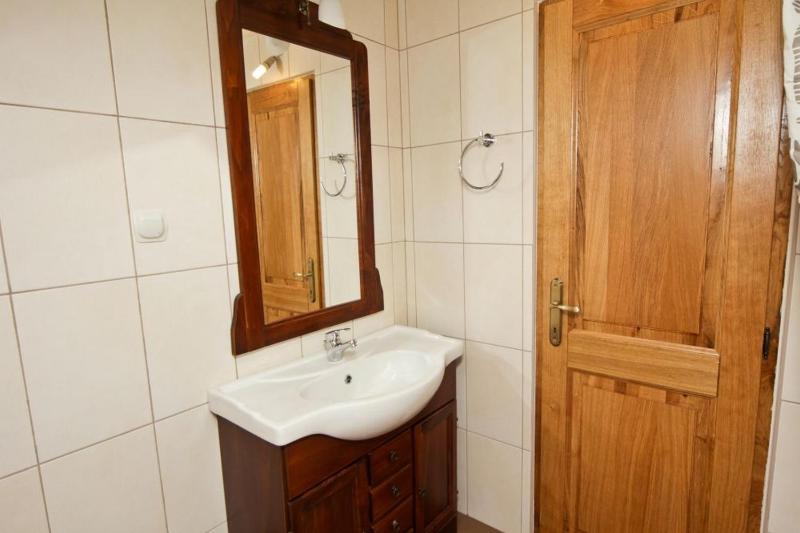 Apartment with Sea View image 3