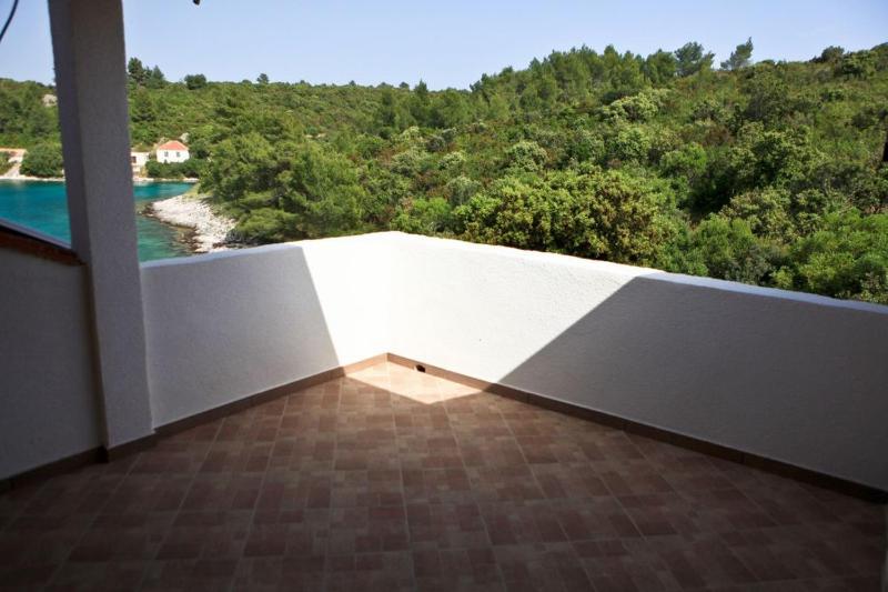 Apartment with Sea View image 1