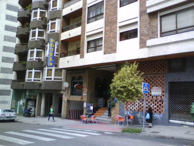 Hostal Solpor - image 25